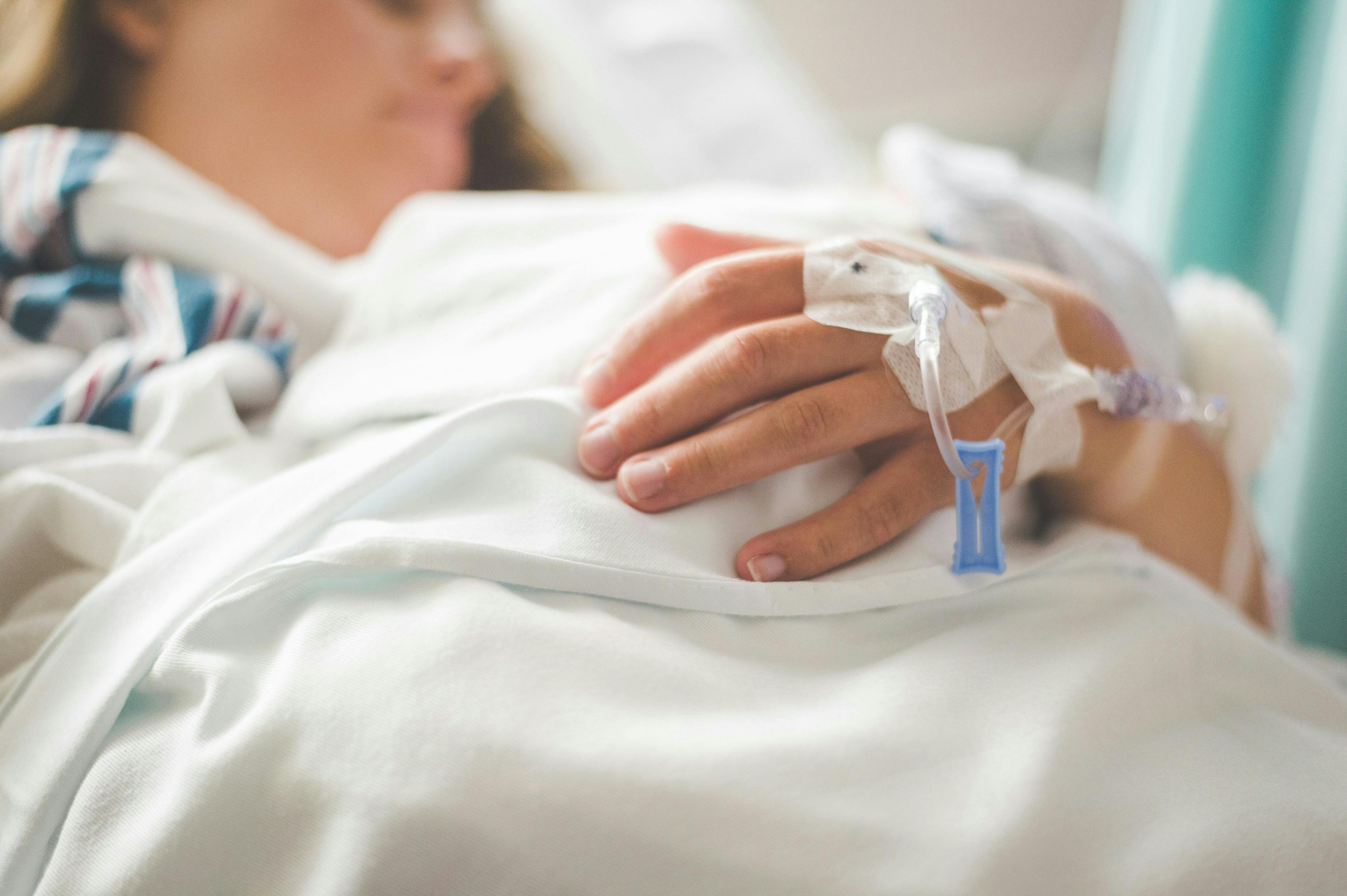 Mortality Rate During Pre-Vaccination Period was 44% for COVID-19 ICU Inpatients 