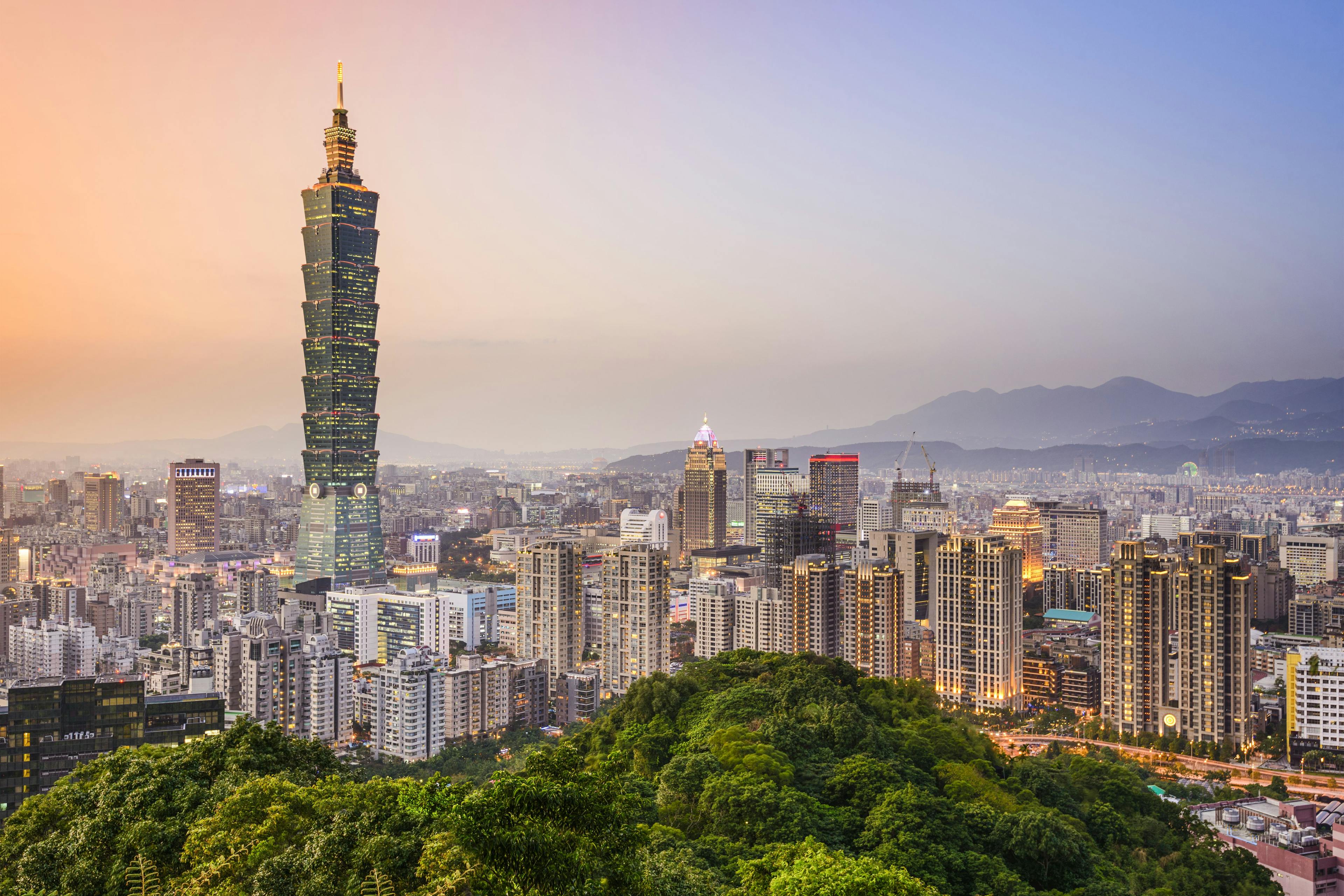 In a study of people living with HIV in Taiwan, COVID-19 vaccination was effective when implemented alongside non-pharmaceutical interventions.