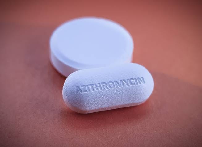 A single oral dose of azithromycin reduced the risk of maternal sepsis or death by 33% in women who delivered vaginally.