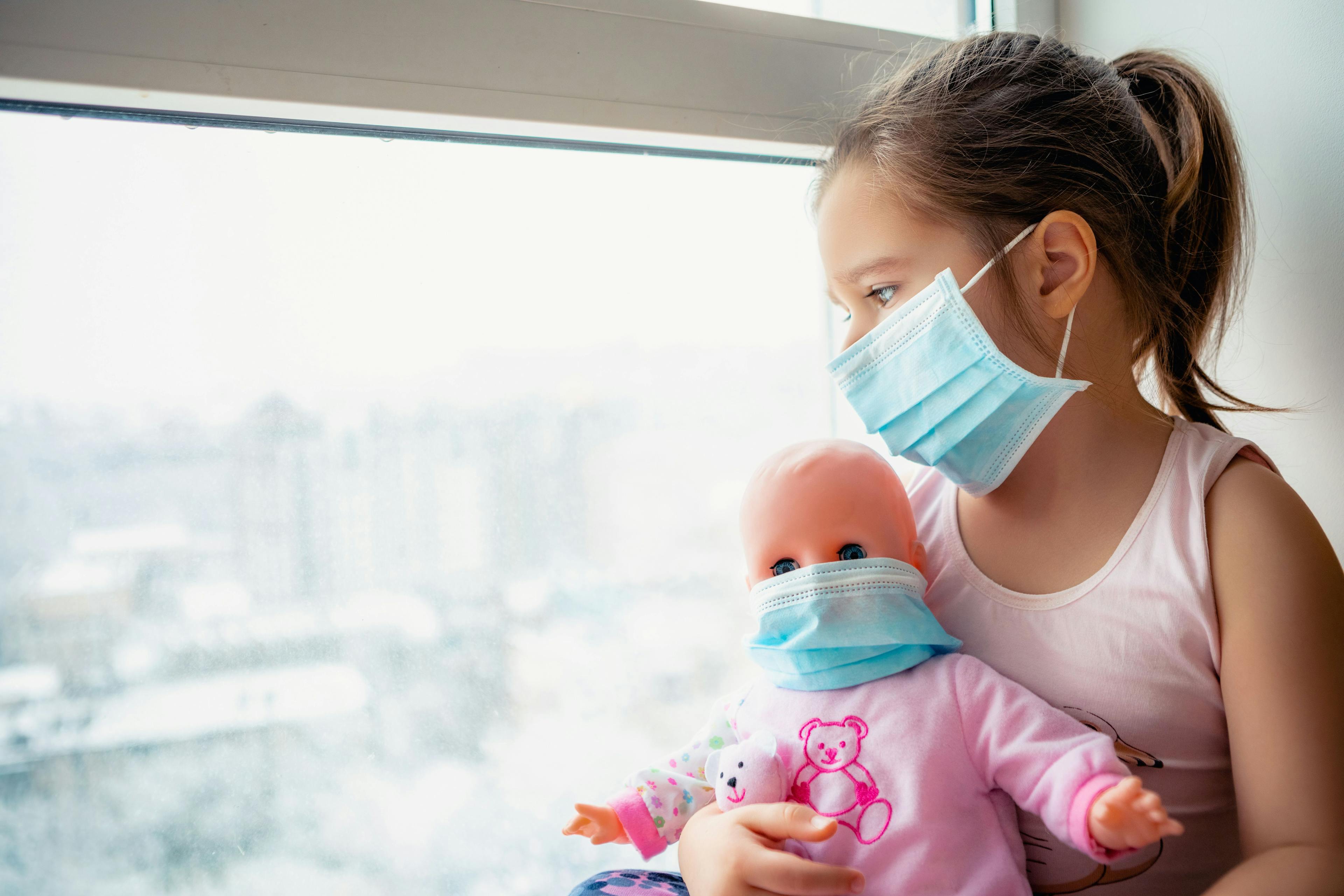 A study of children positive for COVID-19 found the overall risk of developing severe disease to be low, but risk factors included age, underlying chronic illness, and symptom duration.
