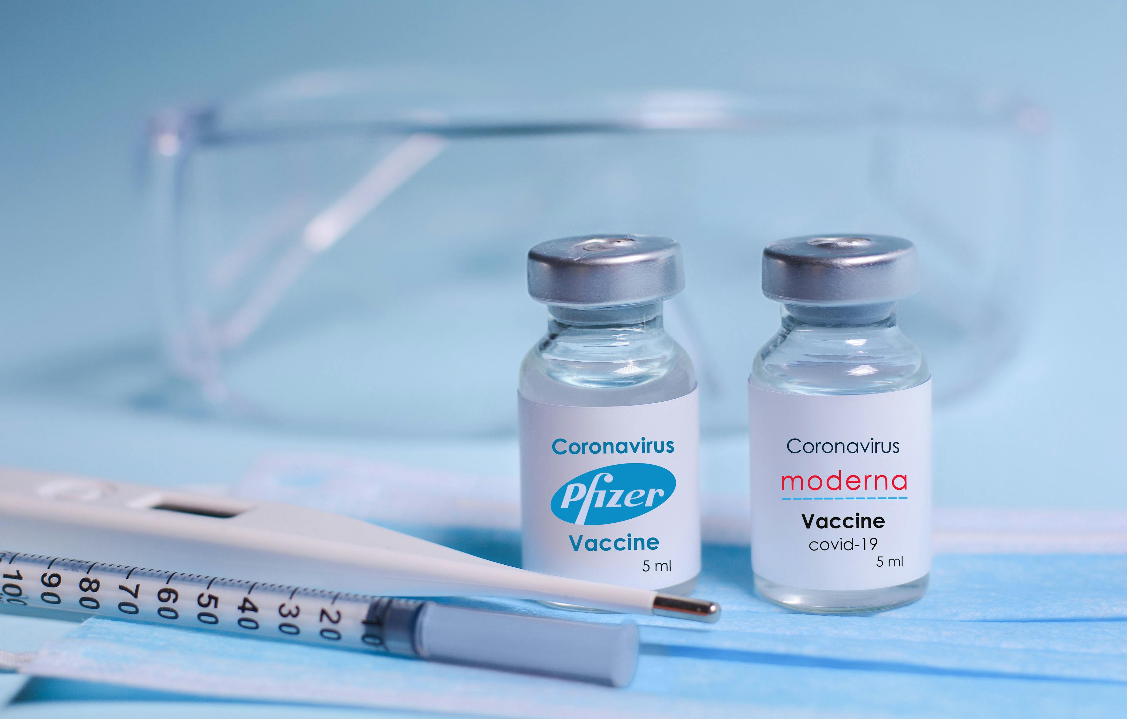 Large Study Confirms mRNA COVID-19 Vaccine Side Effects are Mild and Temporary